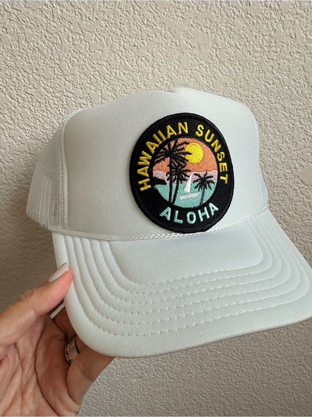 OTTO White Trucker Hat with Hawaiian Sunset Patch - Picture 3 of 4